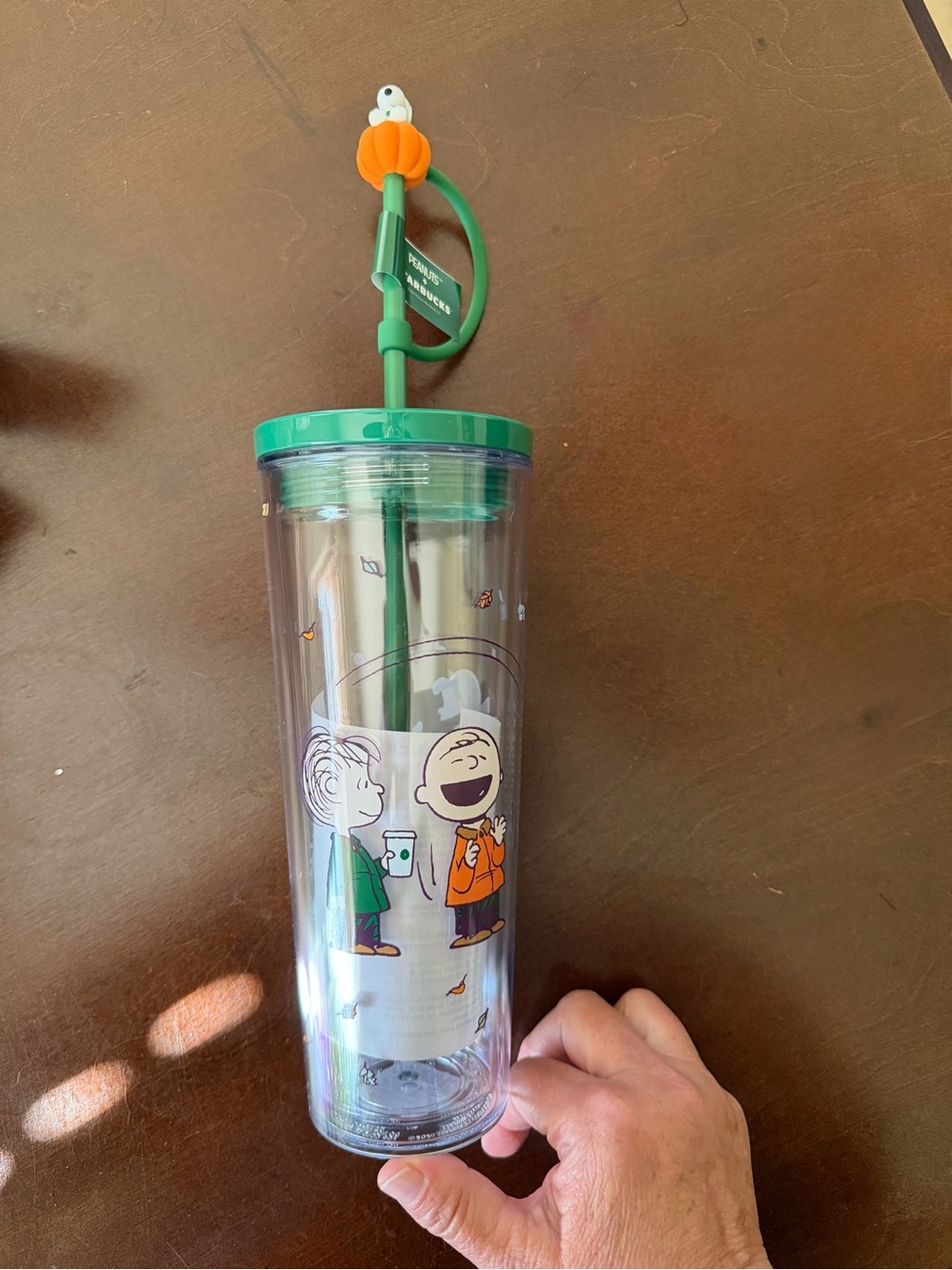 Starbucks Peanuts Green Tumbler with Pumpkin Charm Straw Special Edition NWT